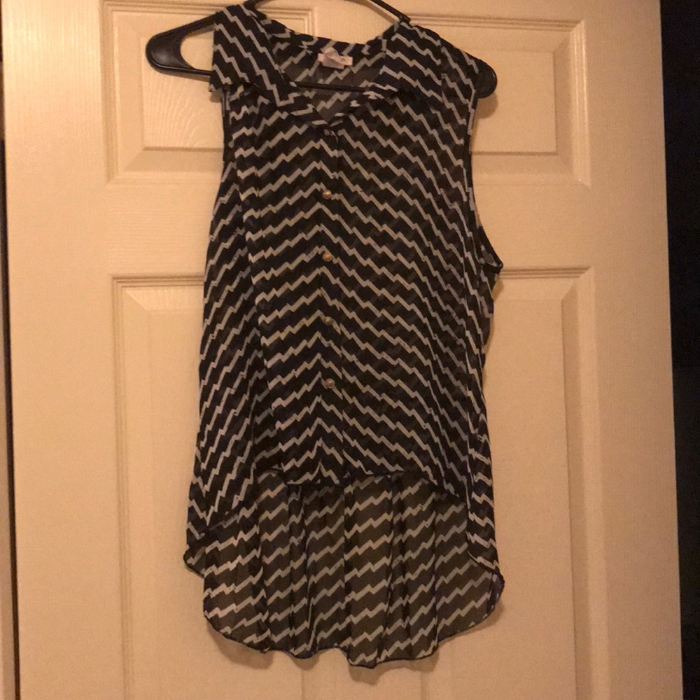 High low button up tank.